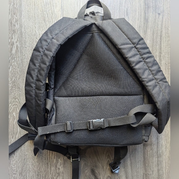 Canon Camera Backpack - Picture 5 of 7